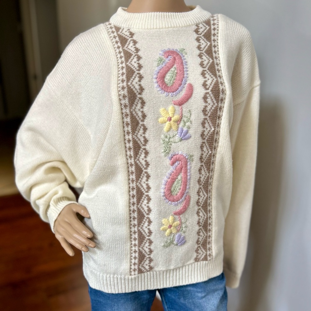 Vintage Carriage Court Grandmacore Sweater